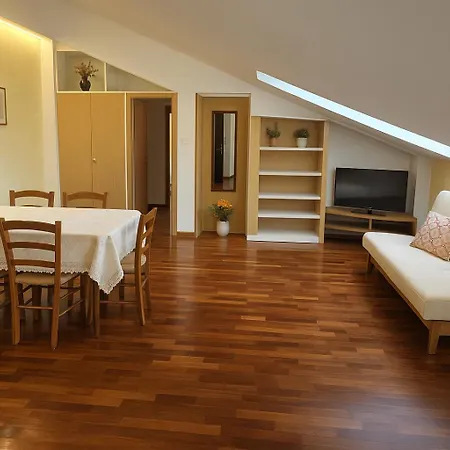 Διαμέρισμα Bergamoinhome *