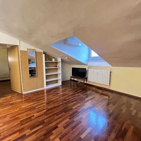 דירה Bergamoinhome ברגמו